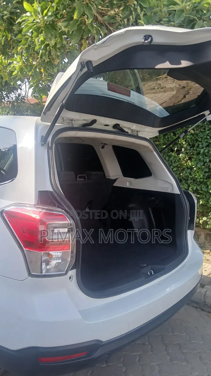 Subaru Forester 2018 White