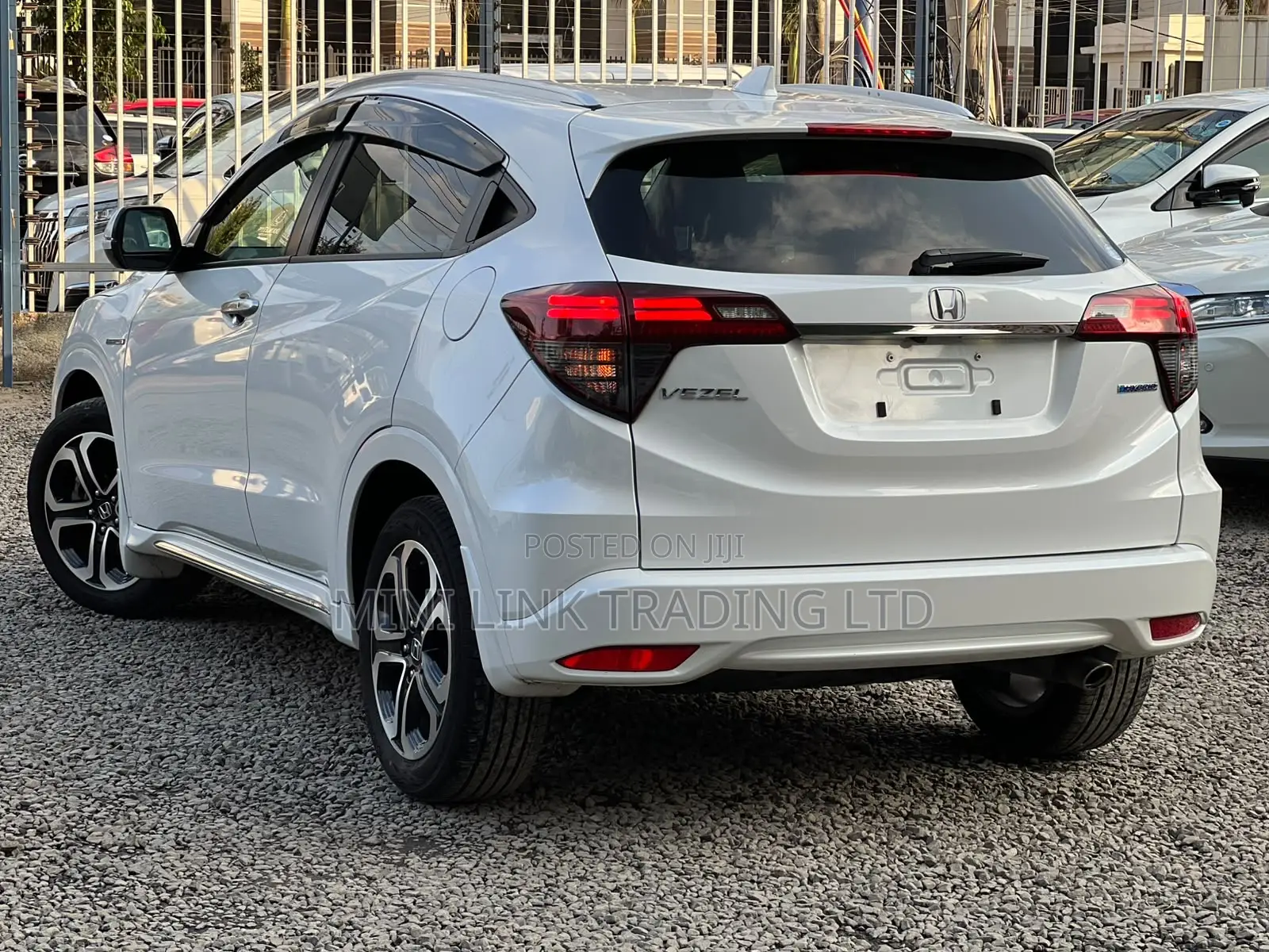 Honda Vezel 1.5 Hybrid 2WD 2019 Pearl