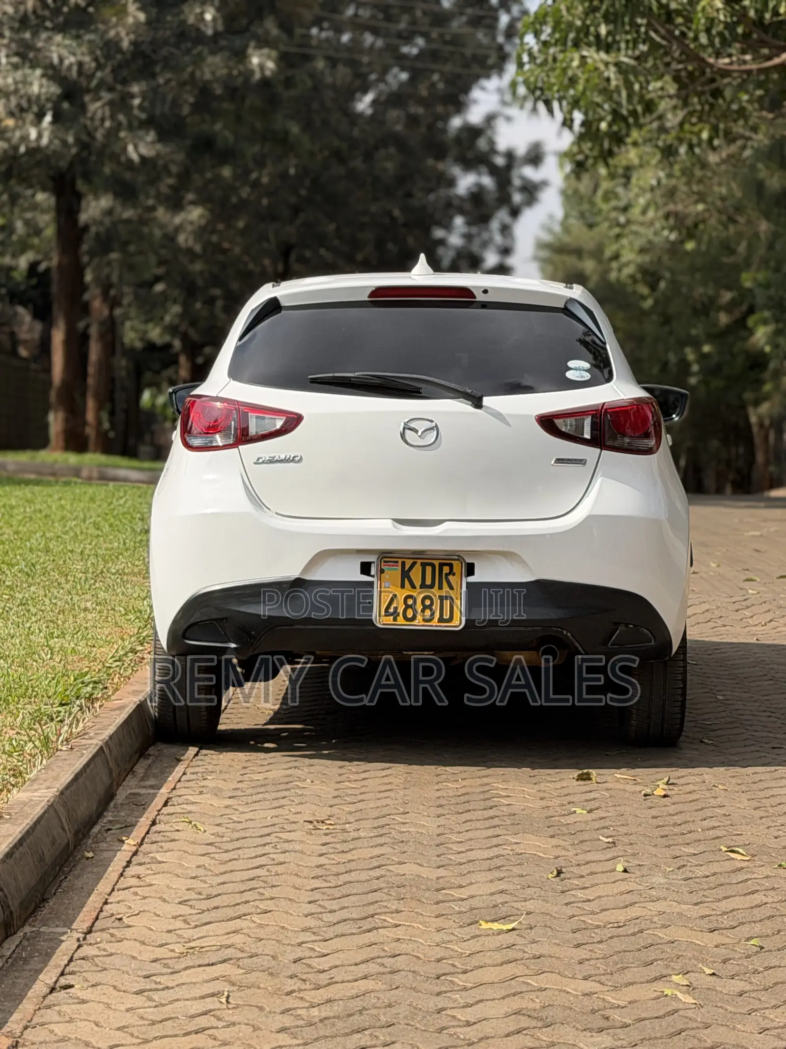 Mazda Demio 2017 White