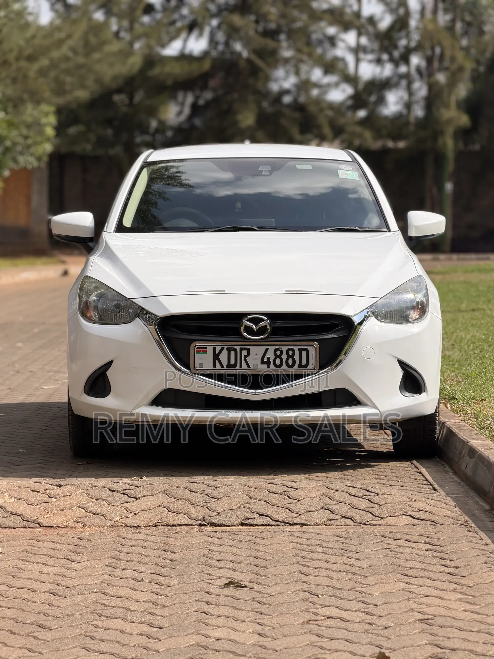 Mazda Demio 2017 White