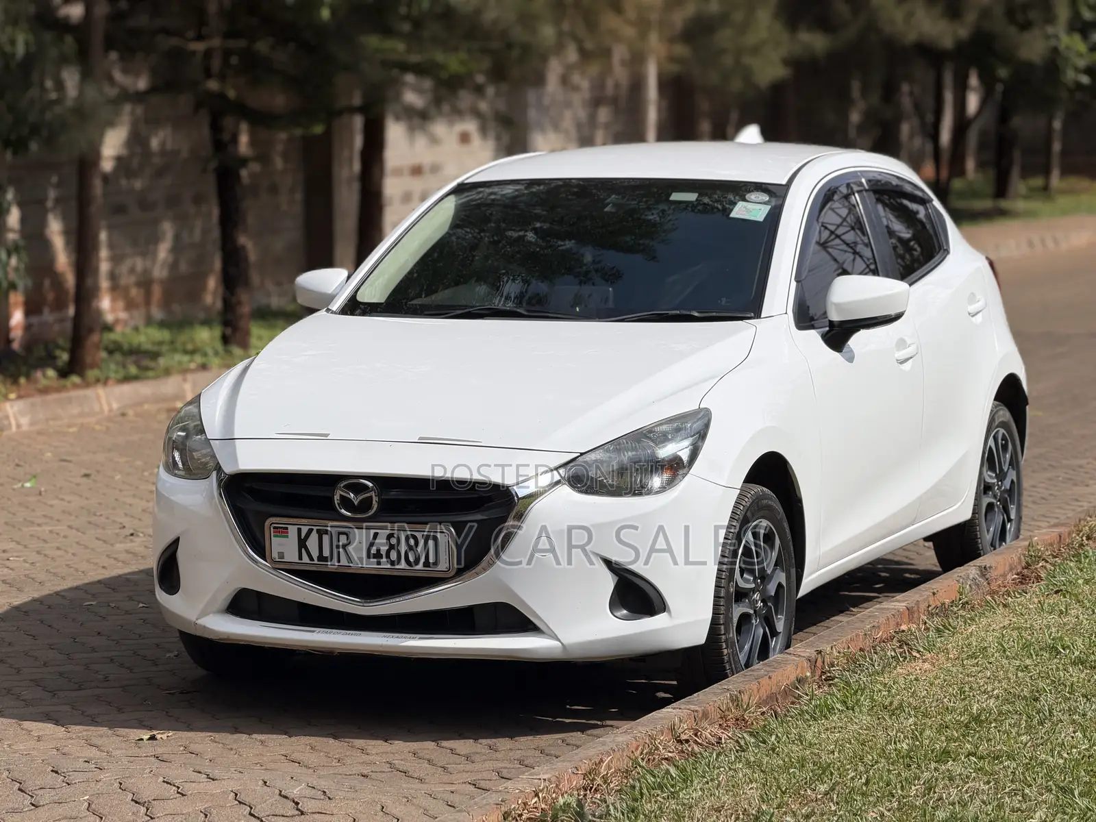 Mazda Demio 2017 White