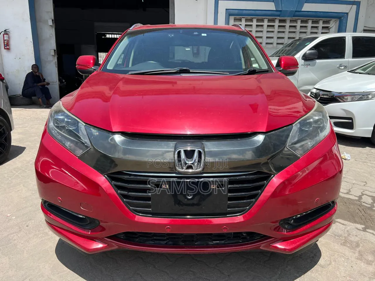 Honda Vezel 2019 Red