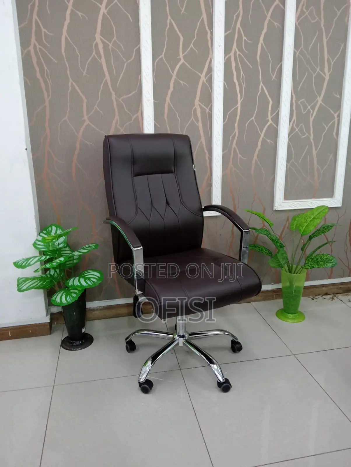 Office Chair; Executive High Back Leather Office Chair