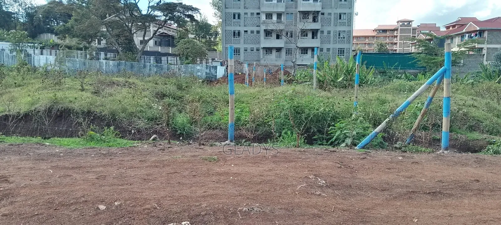 For Sale 1/4 for Sale /Leasing Opt 4kms From. Ngong Town
