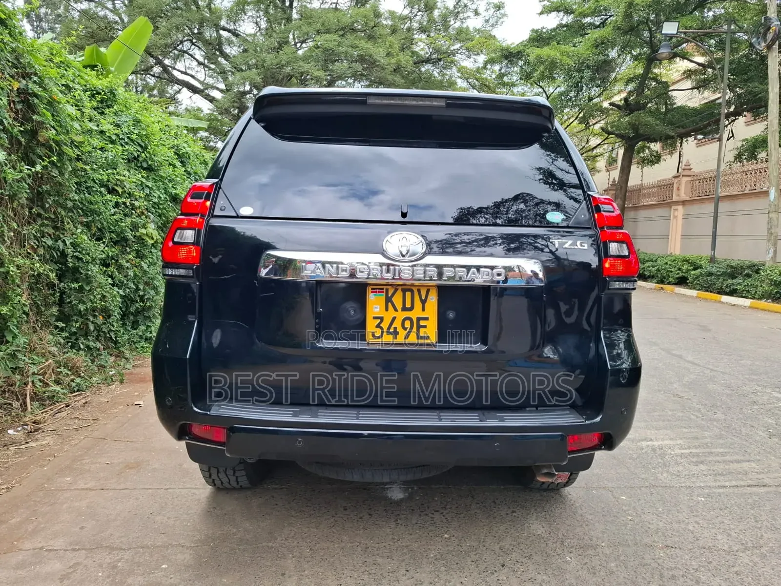 Toyota Land Cruiser Prado 2.8 D-4D 2015 Black