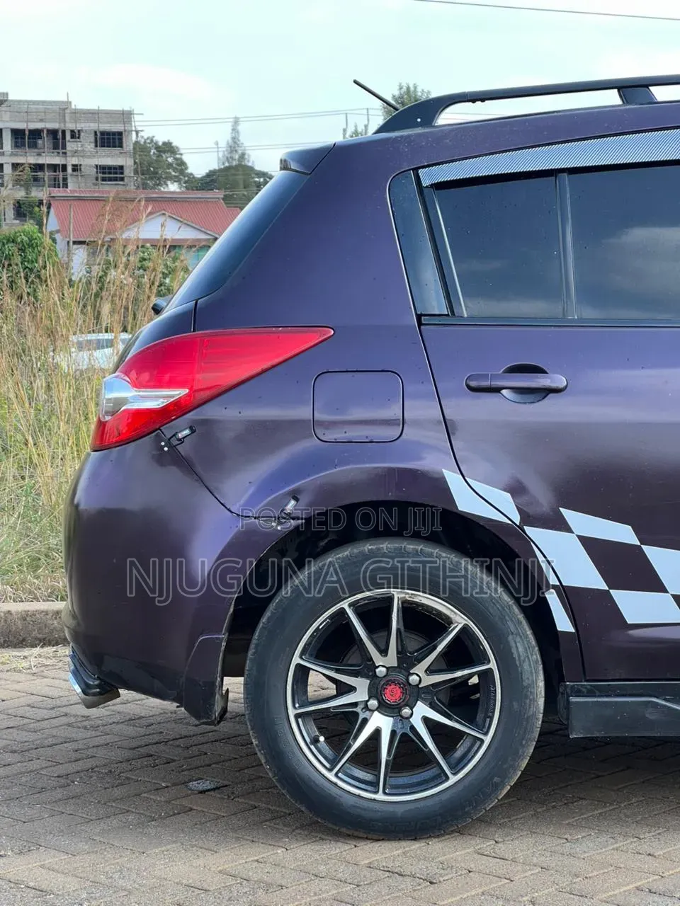 Nissan Tiida 2011 Purple