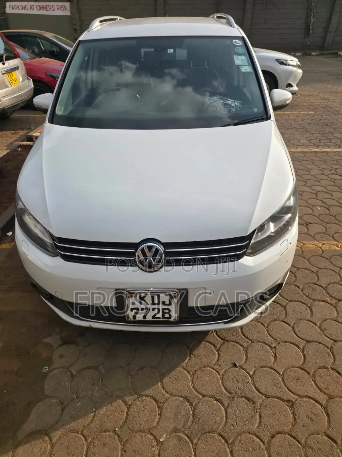 Volkswagen Touran 2015 White