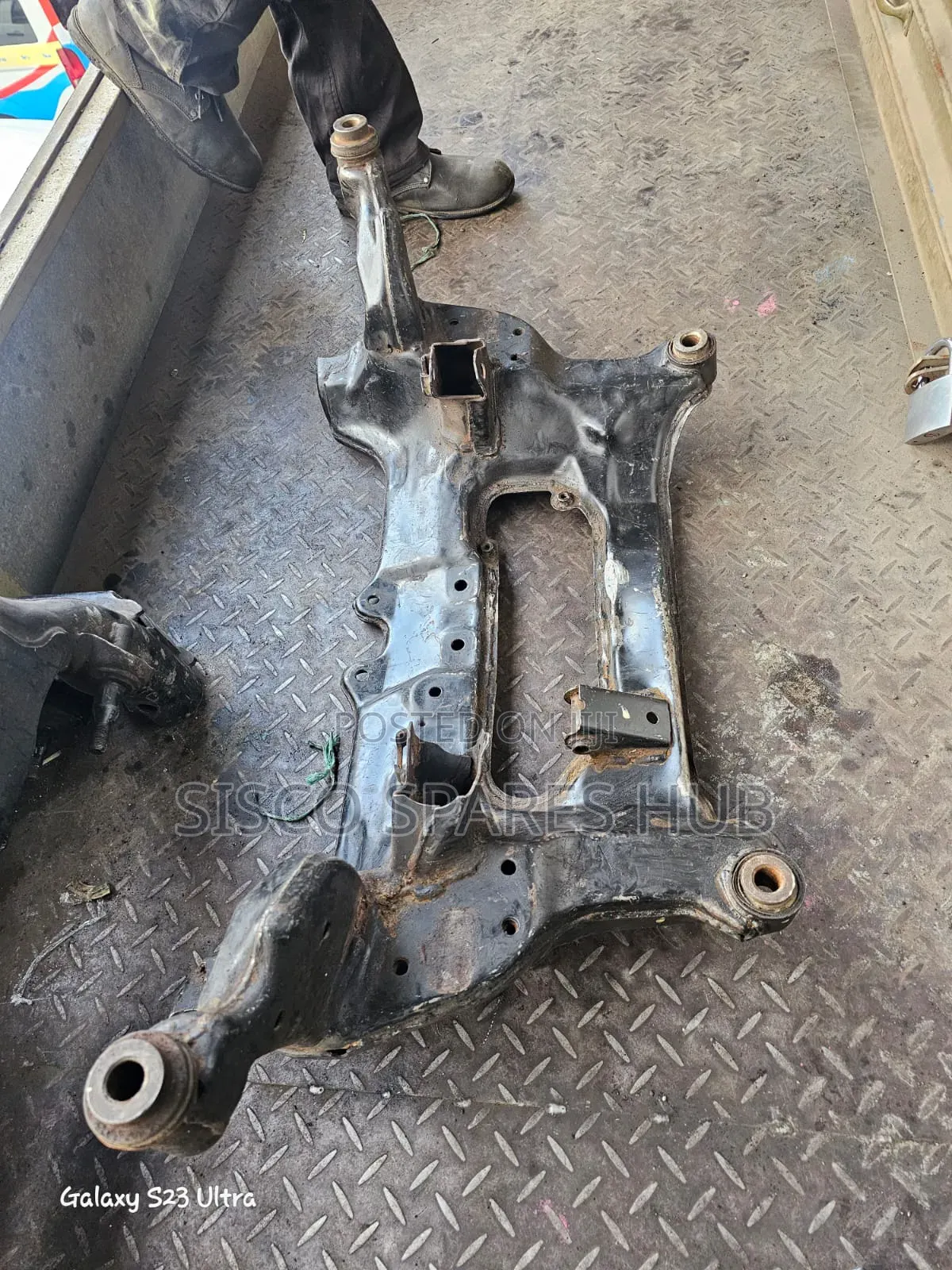 Cross Member Nussan Xtrai Nt30