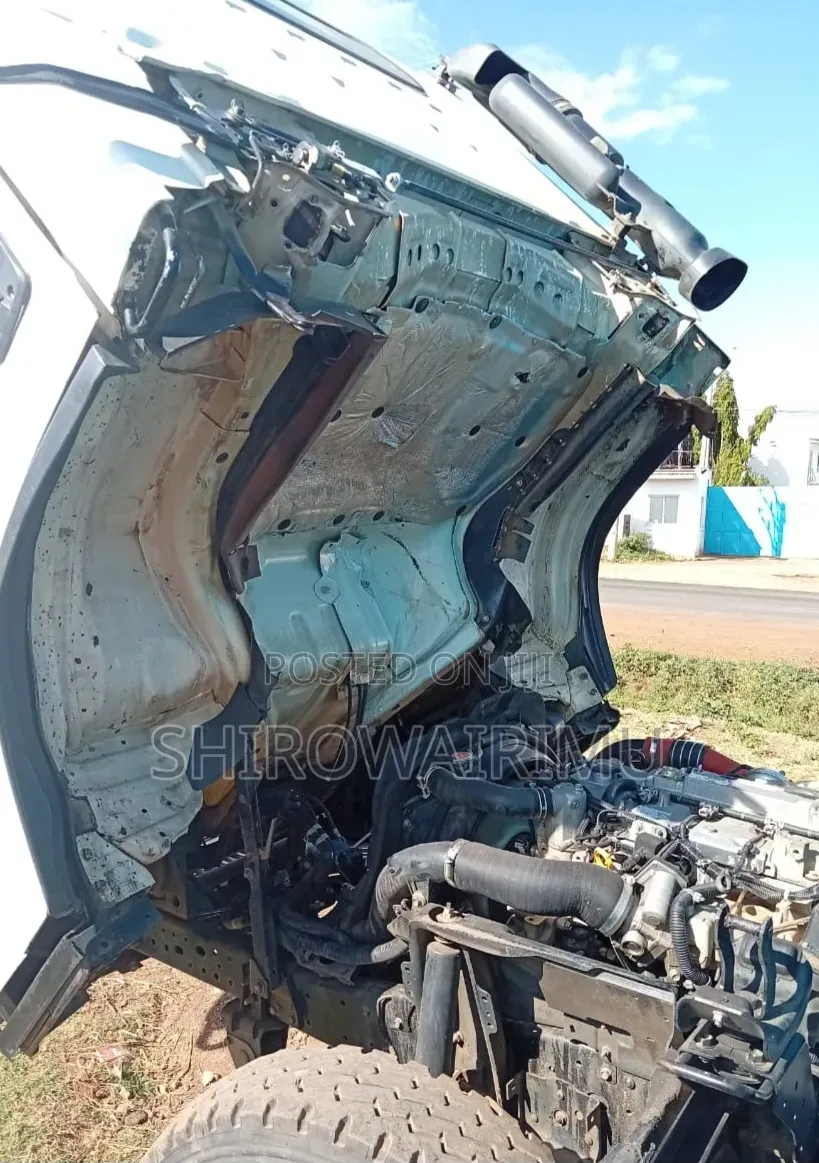 Isuzu NMR 2023 Model Quick Sale