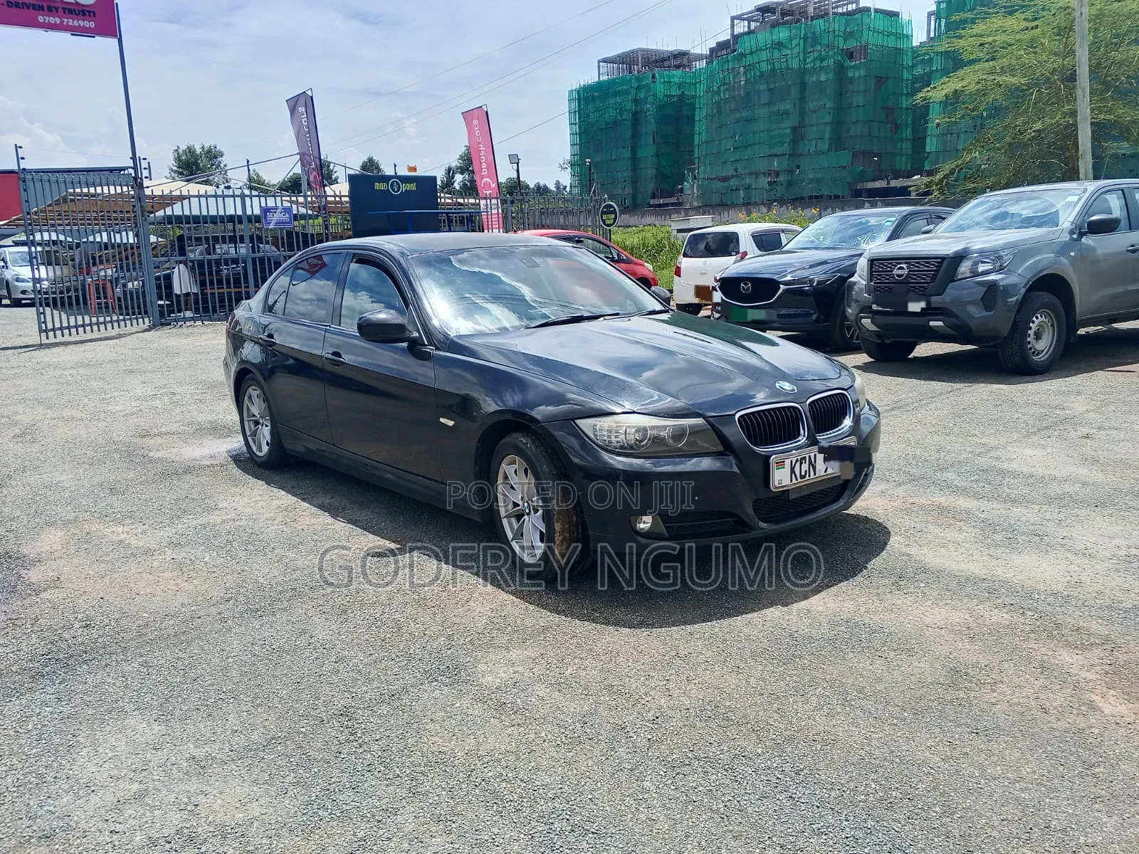 BMW 320i 2010 Black