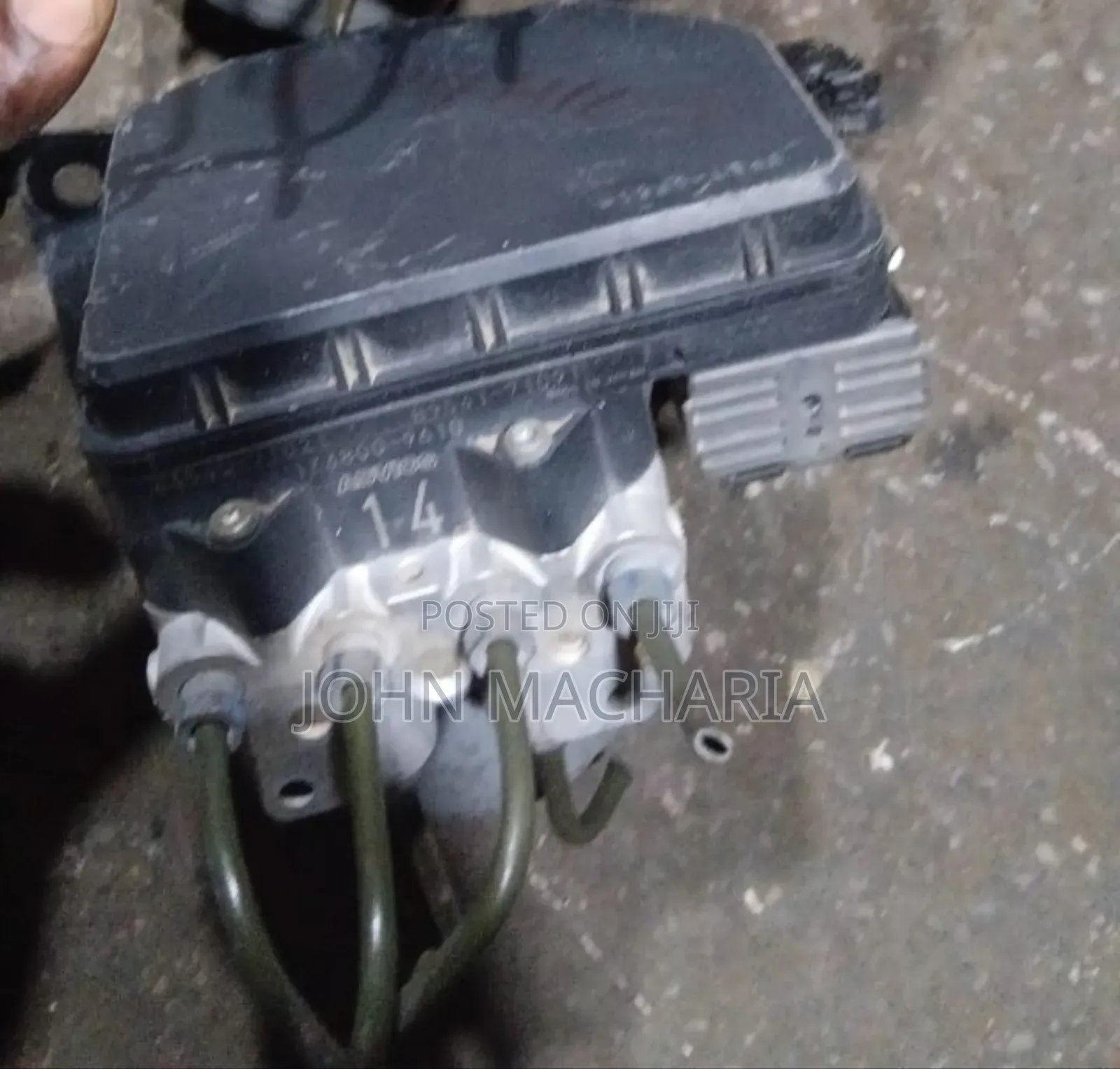 [14] Abs Pump for Toyota Hilux Vigo and Toyota Fortuner