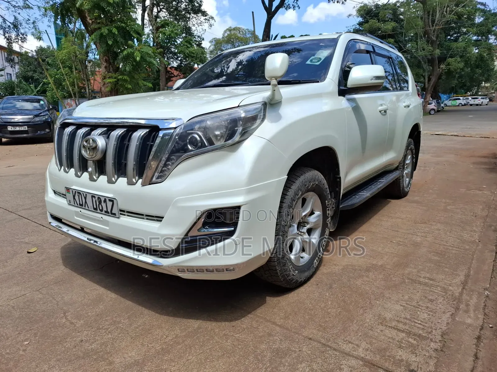 Toyota Land Cruiser Prado 2.7 i 2013 White