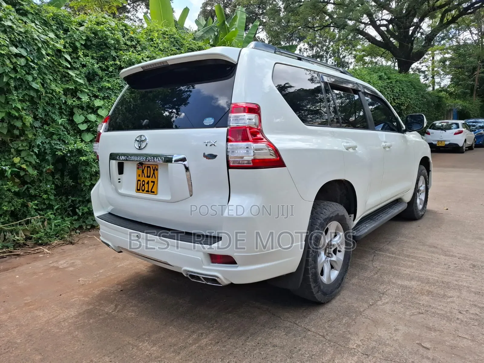 Toyota Land Cruiser Prado 2.7 i 2013 White