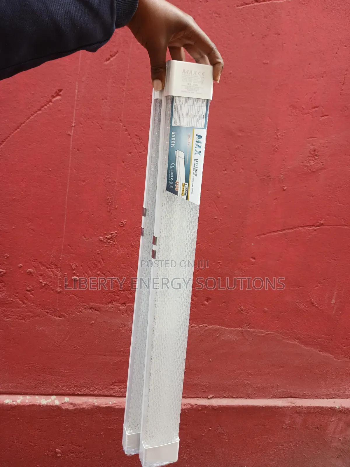 Max Led Dustproof Bracket Clear 40w 2ft