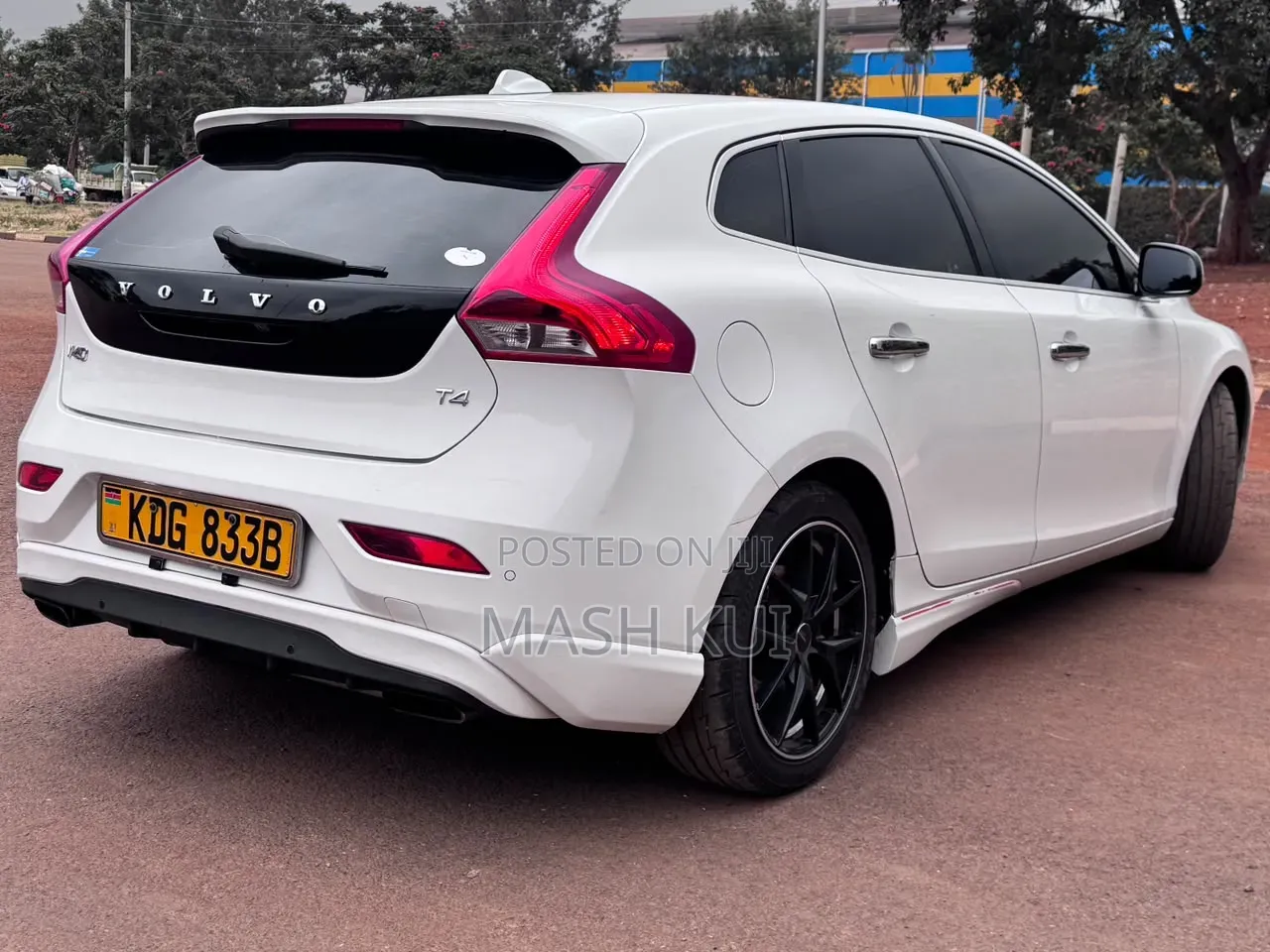 Volvo V40 2014 White
