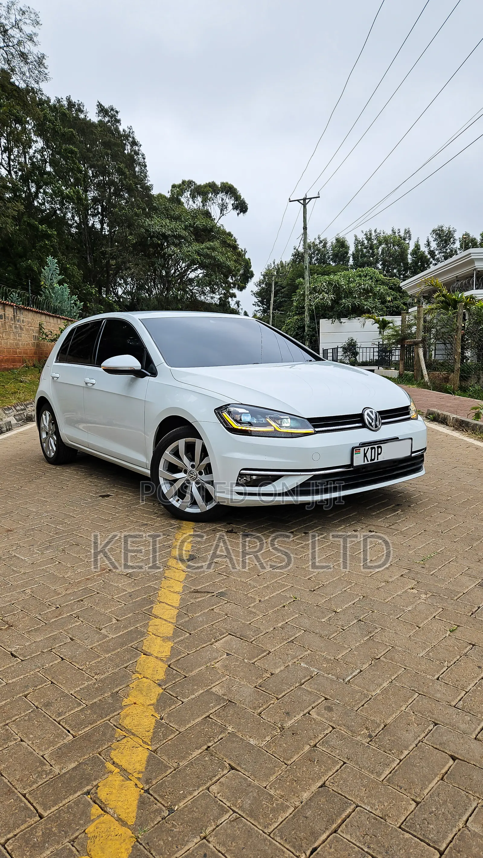 Volkswagen Golf TSI SEL 4-Door FWD 2017 White