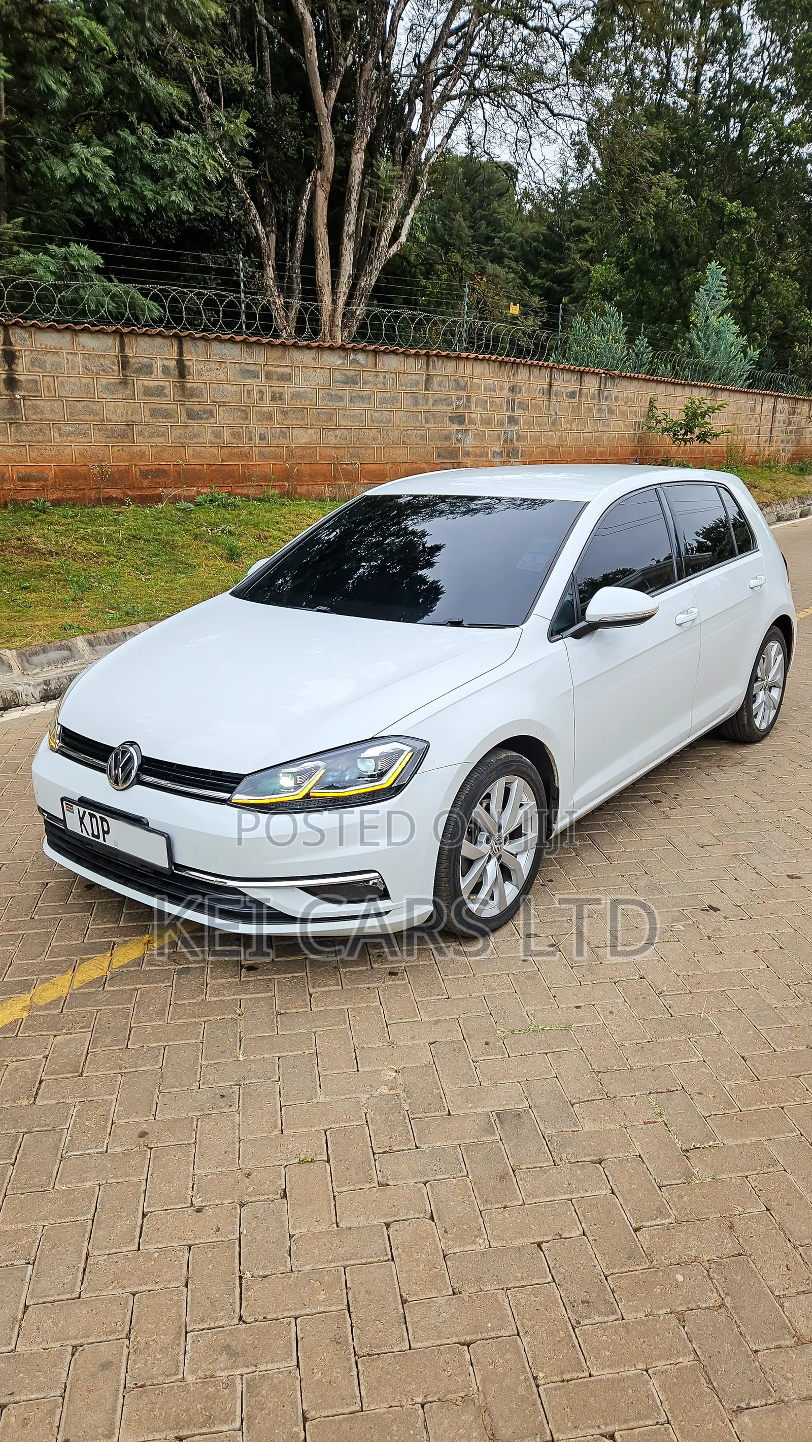 Volkswagen Golf TSI SEL 4-Door FWD 2017 White