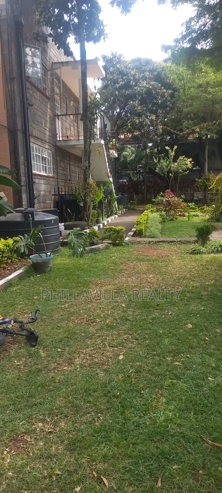 3bdrm Apartment in State House Area for rent