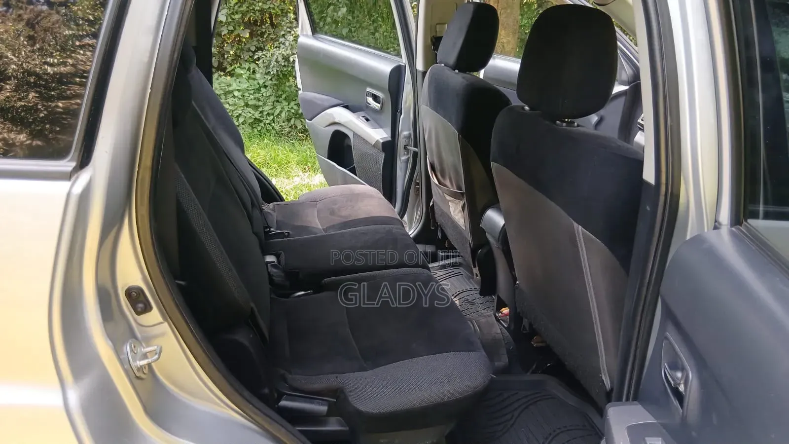 Mitsubishi Outlander 2009 Silver