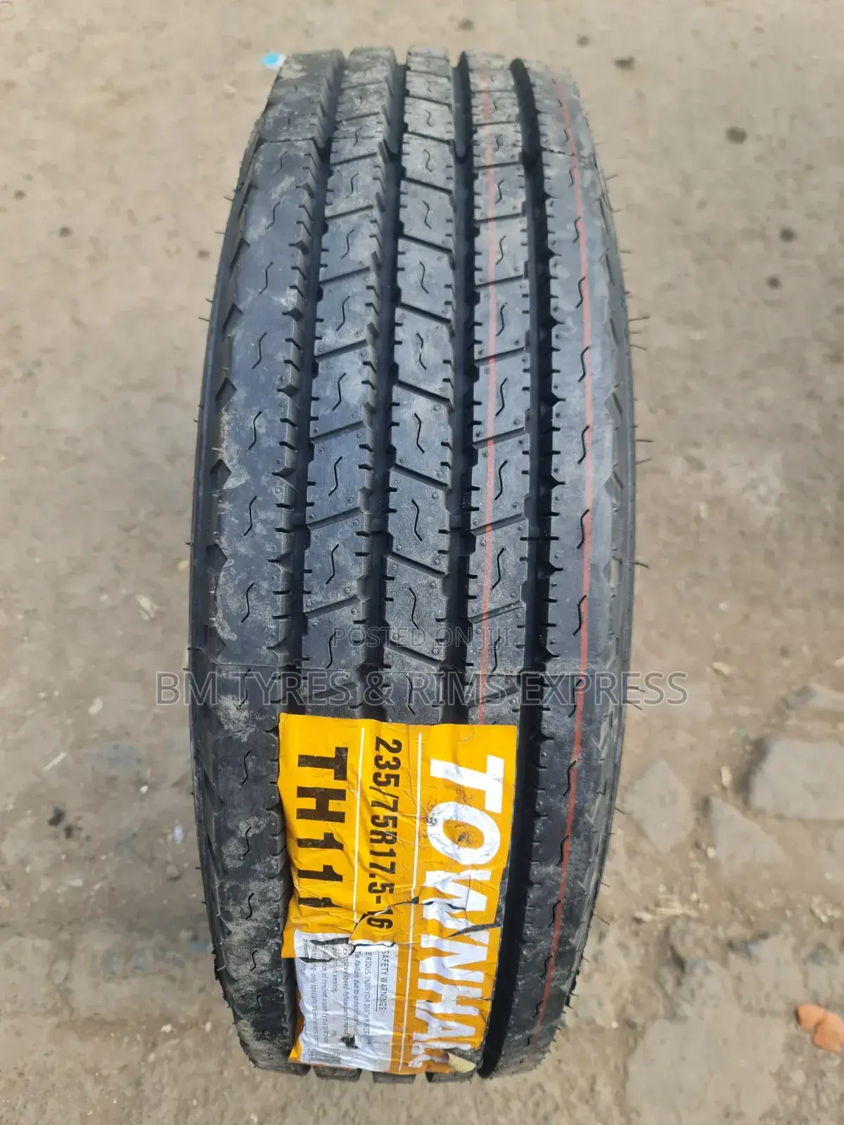 235 /75 R17. 5 Townhall Tires (Commercial)