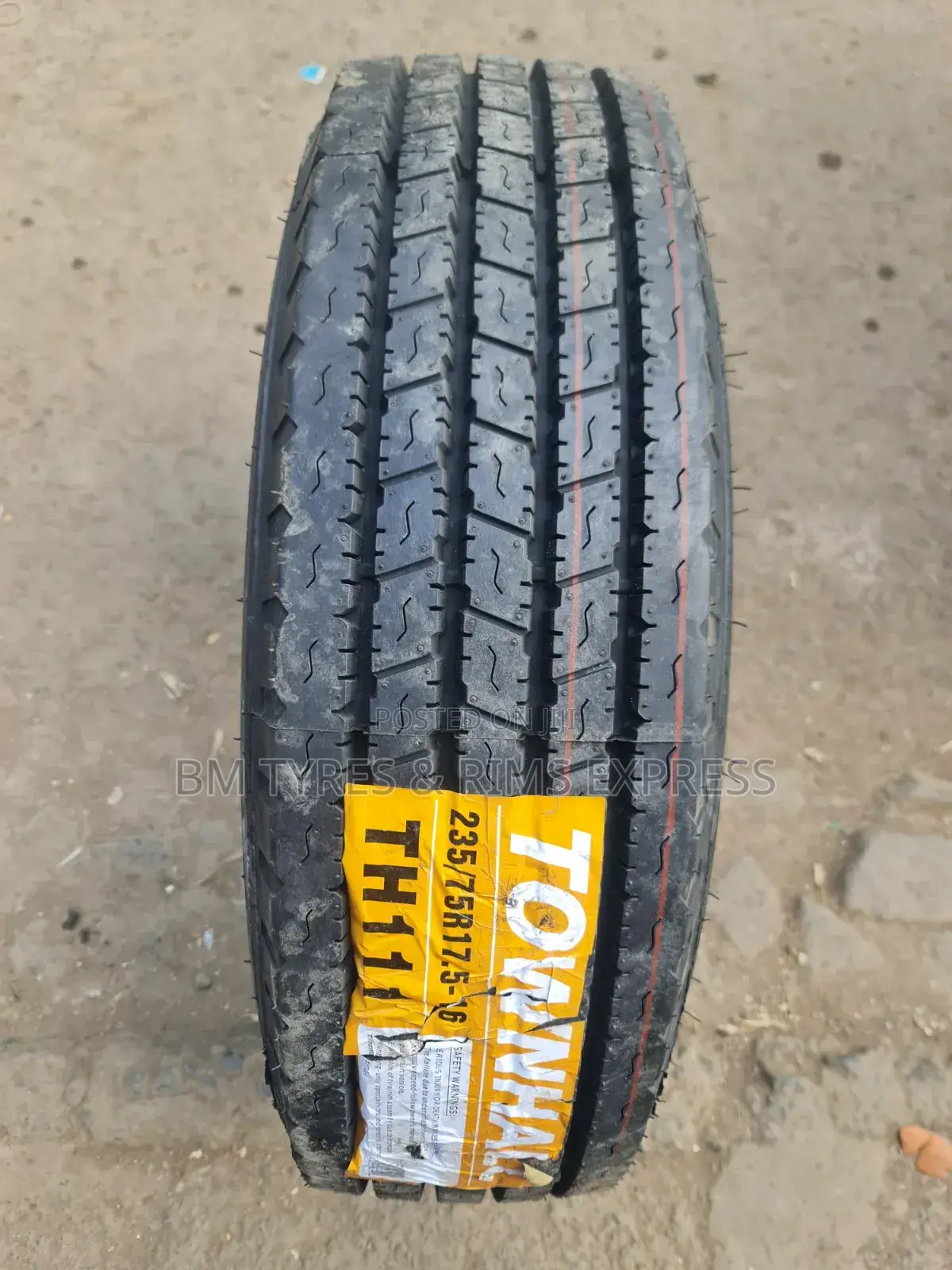 235 /75 R17. 5 Townhall Tires (Commercial)