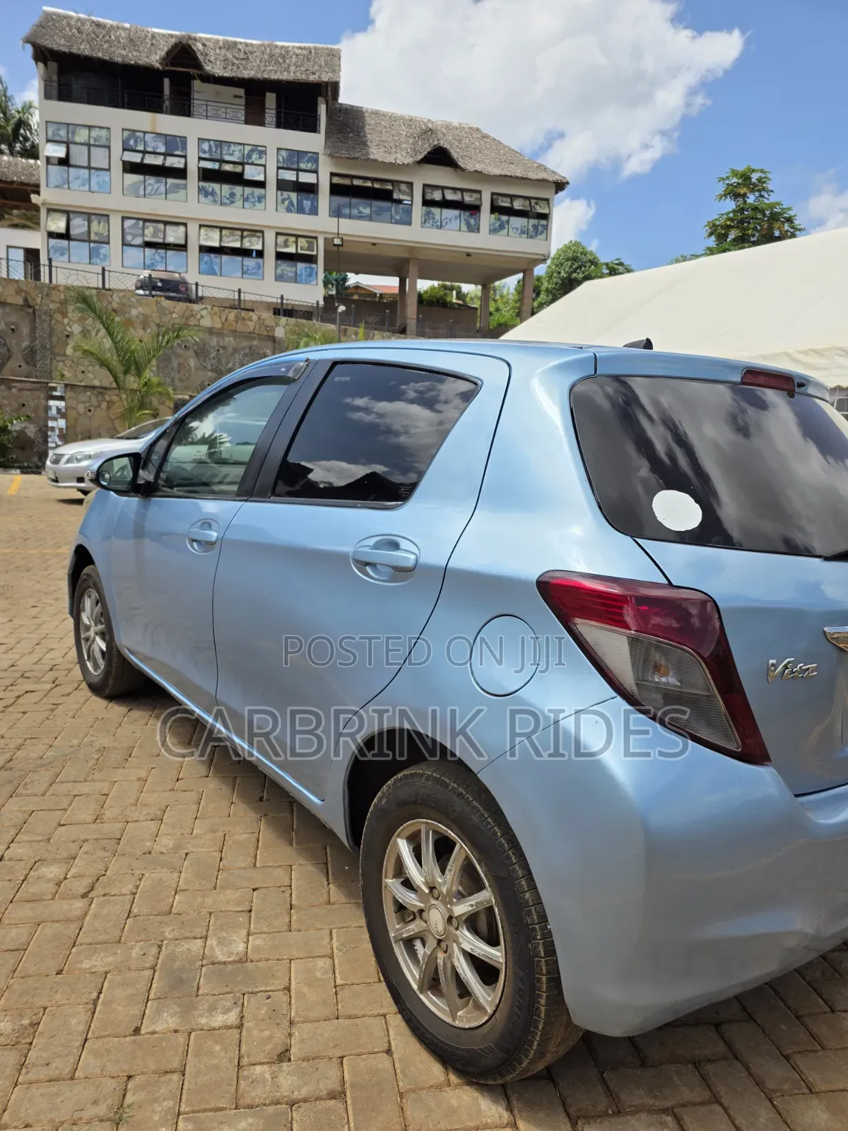 Toyota Vitz 2012 Blue