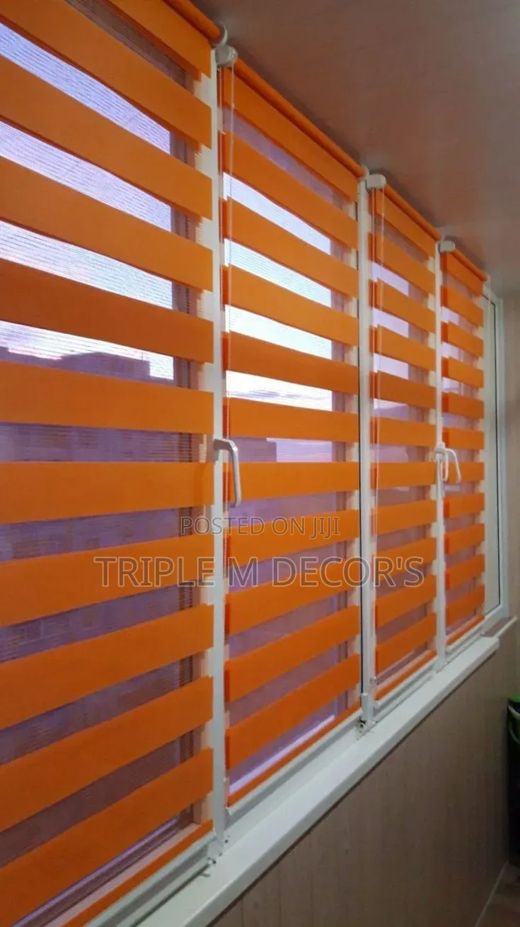 Stylish Horizontal Office Blinds