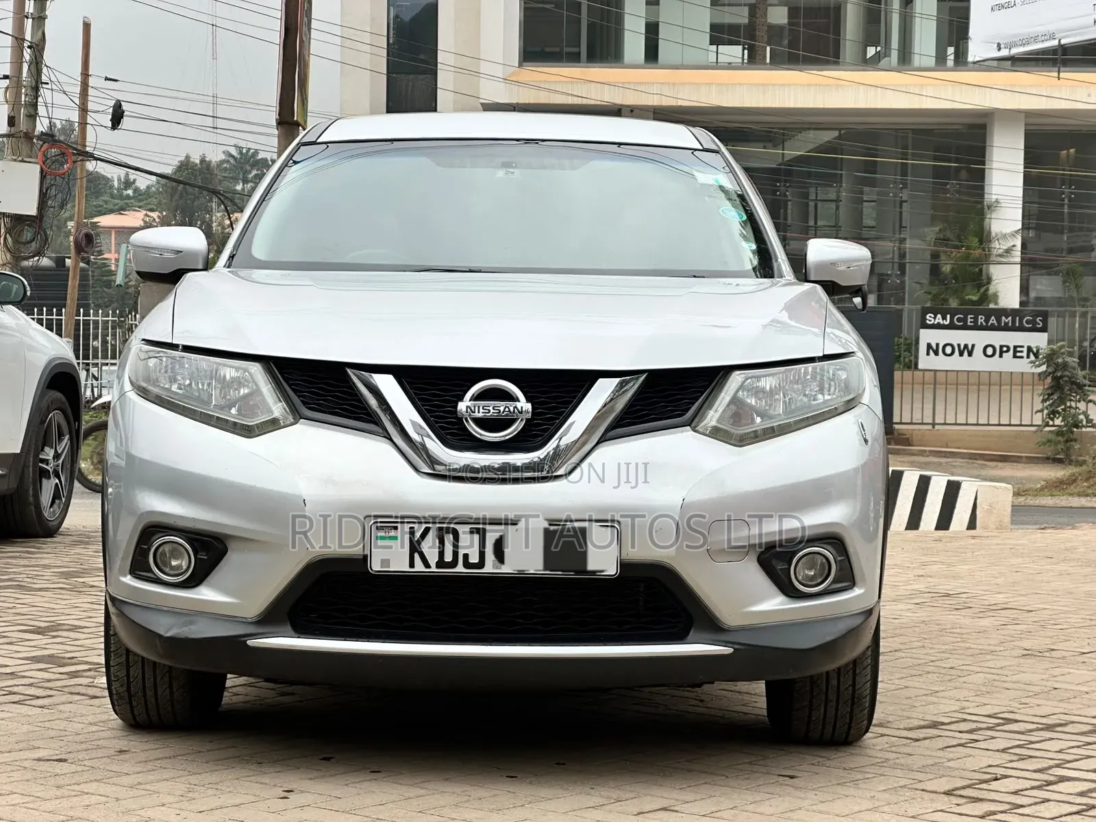 Nissan X-Trail 2015 Silver