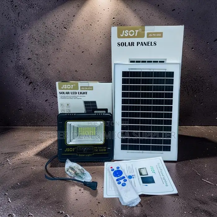 Remote Control 100w Solar Flood Light Ip67 Waterproof Outdoor Use