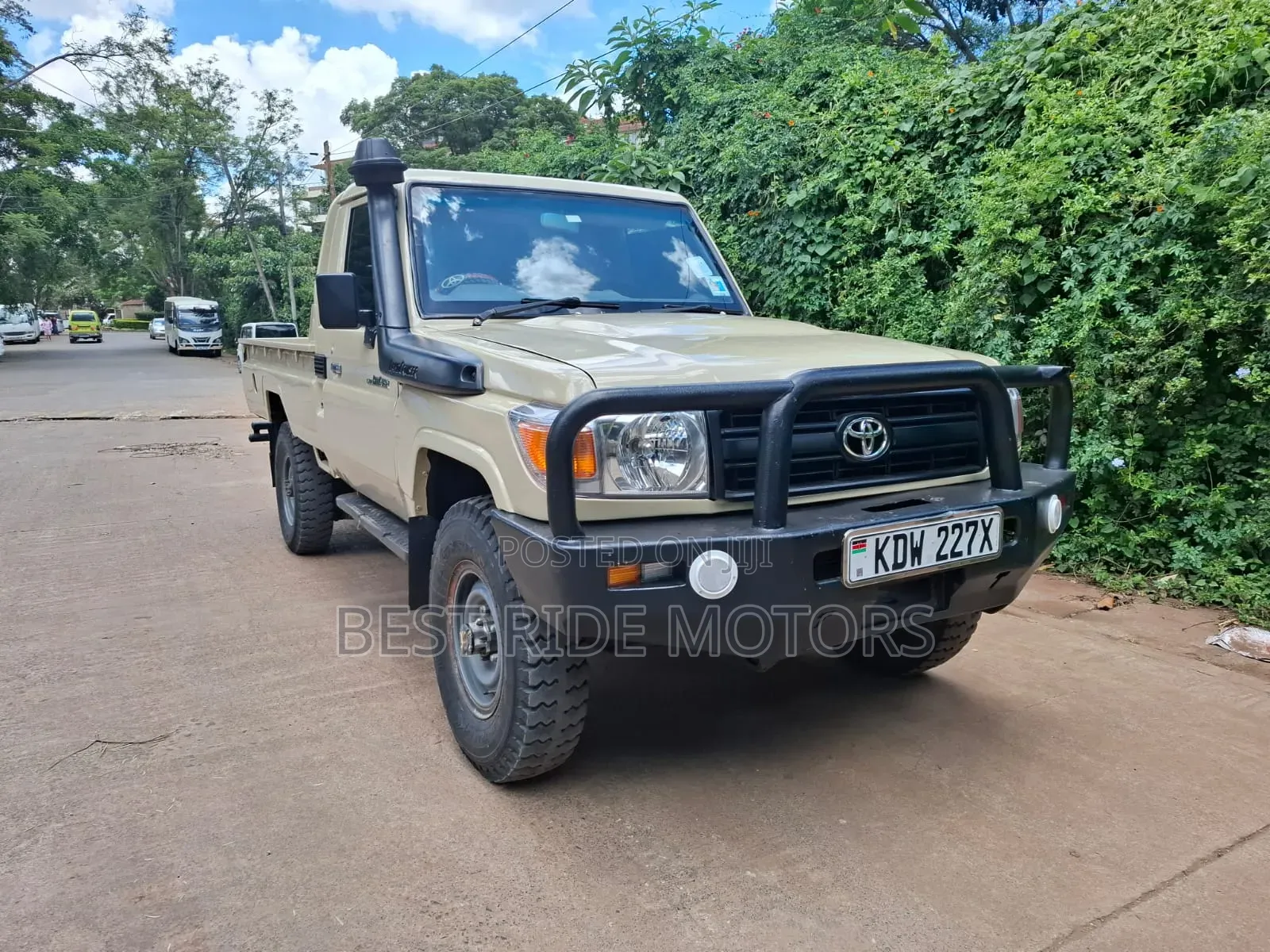 Toyota Land Cruiser 79 Series 2013 Beige