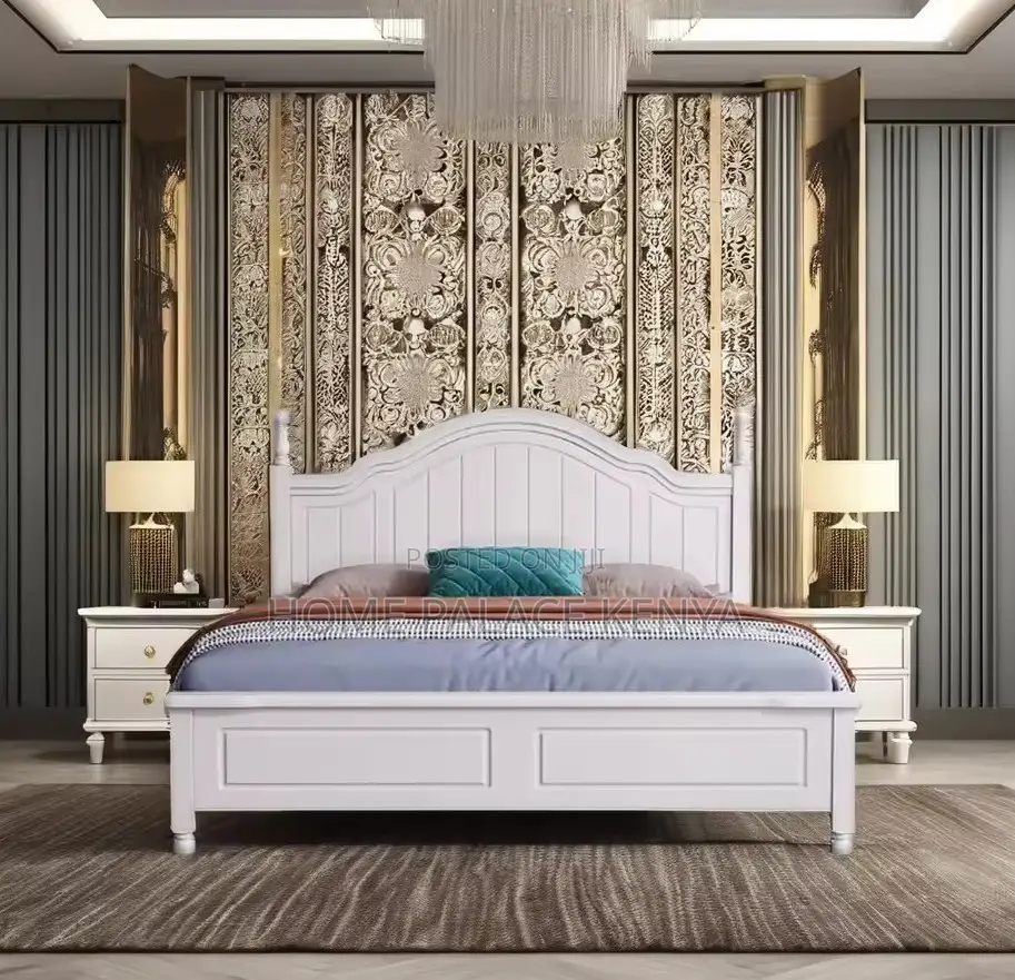 Wooden Bed: American Style Glossy Finish Wooden Bed
