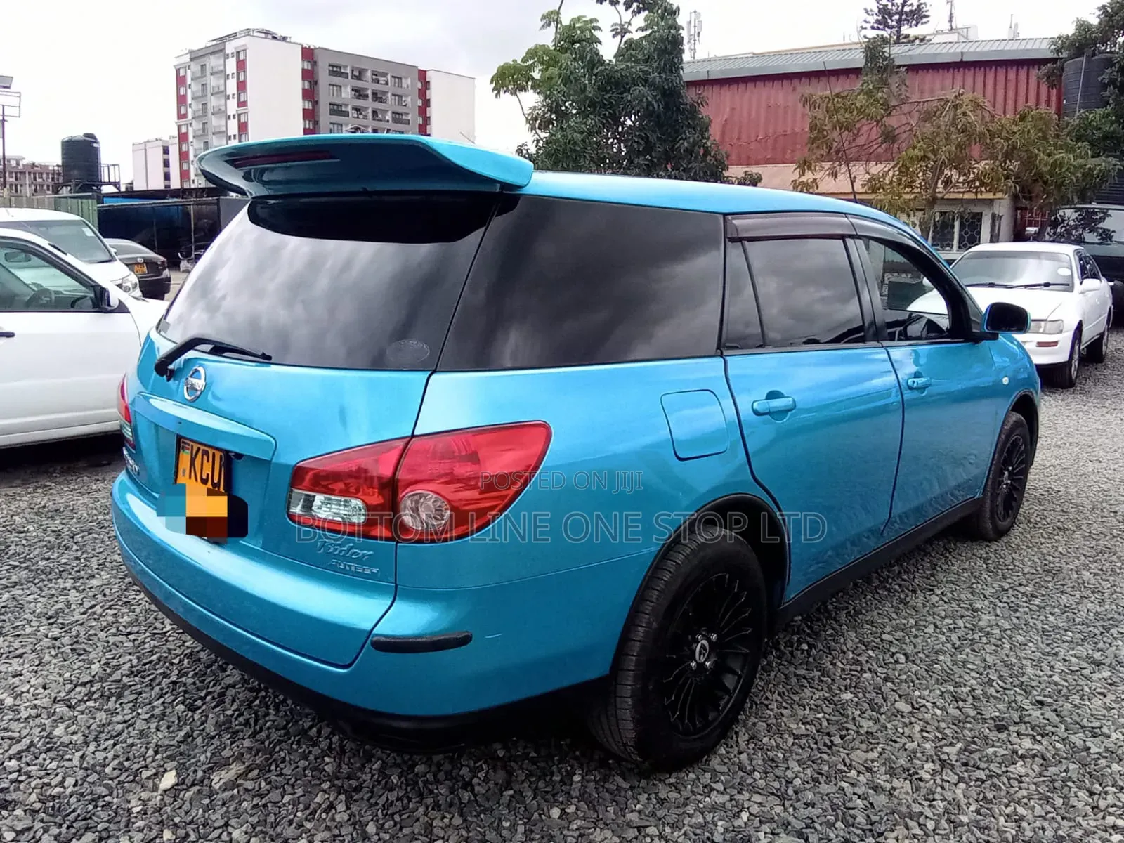 Nissan Wingroad 2012 Blue