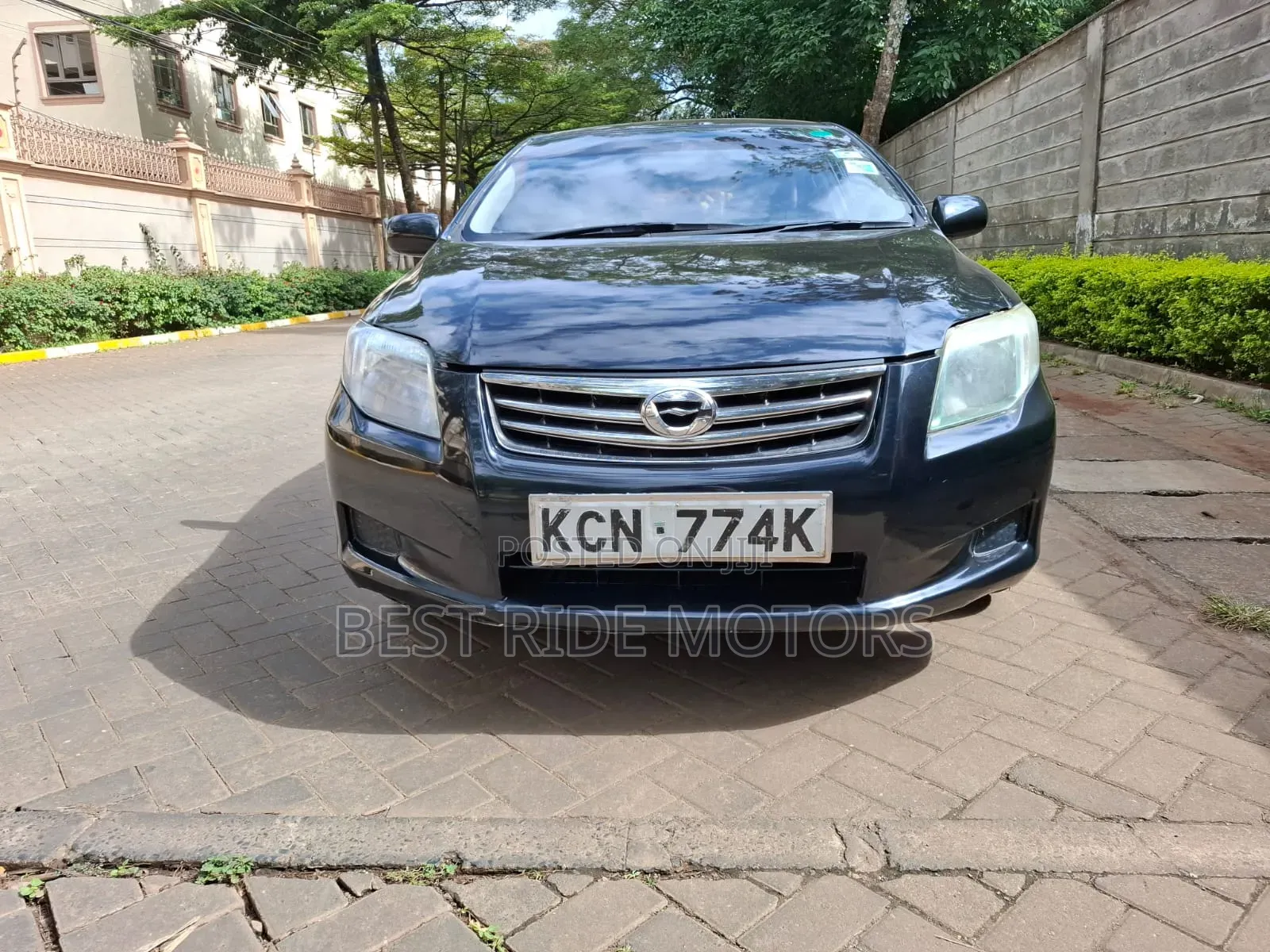 Toyota Axio 2010 Black