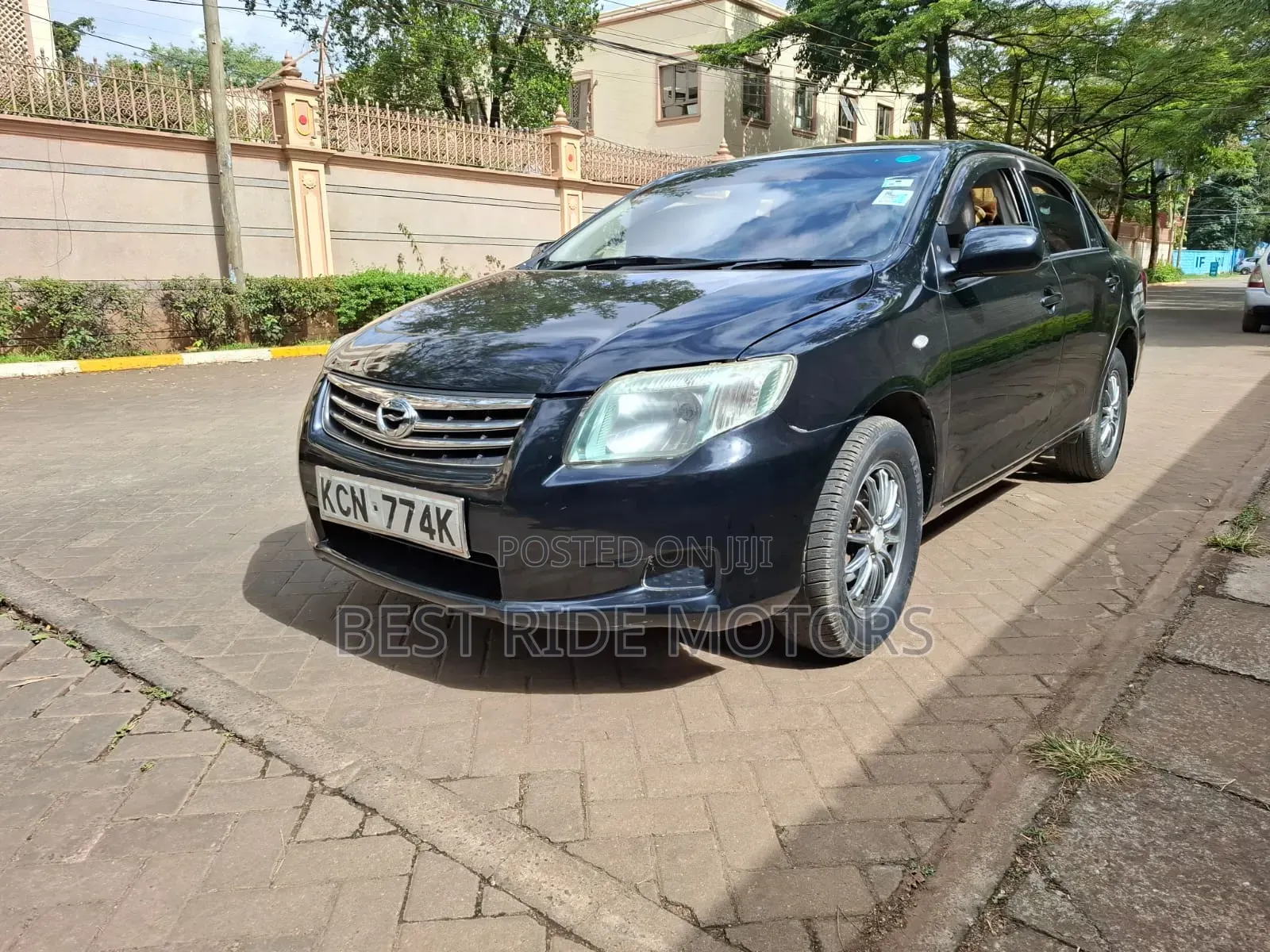 Toyota Axio 2010 Black
