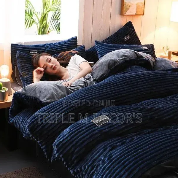 Heavy Weight Velvet Duvet Set