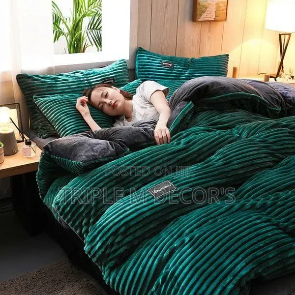 Silk-Soft Velvet Bedding Set