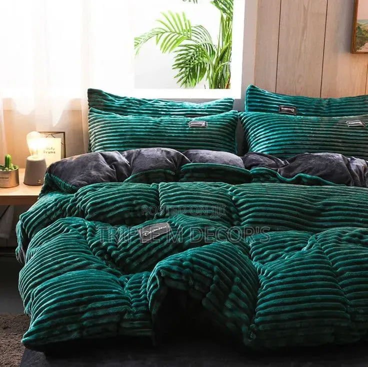Silk-Soft Velvet Bedding Set