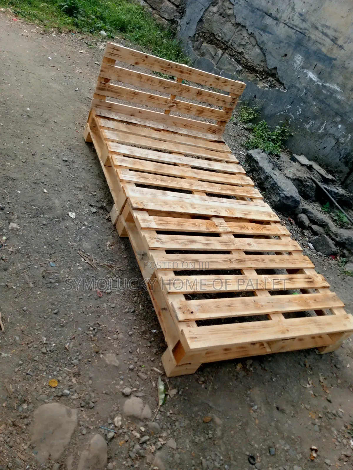 Comrades 4*6 Pallet Bed- 4*6 Raised Blazed Bed