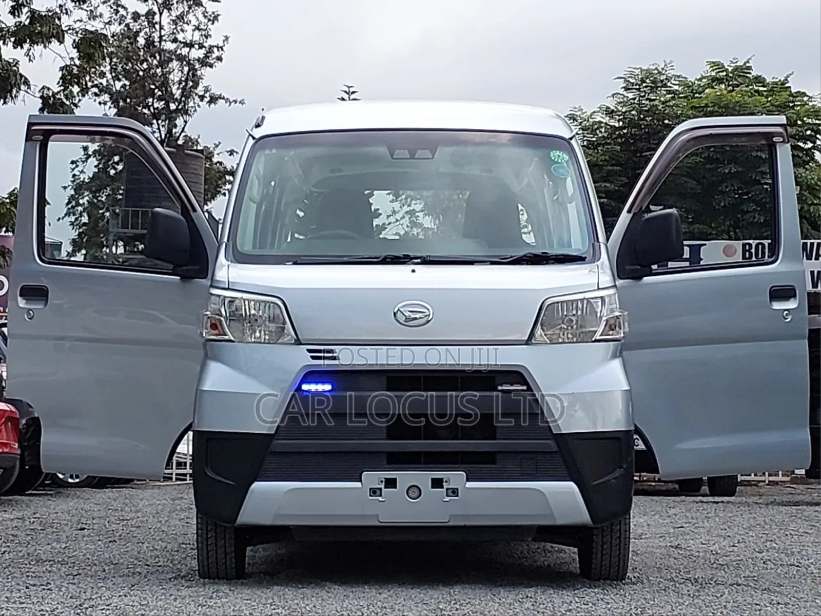 Daihatsu Hijet 2019 Silver