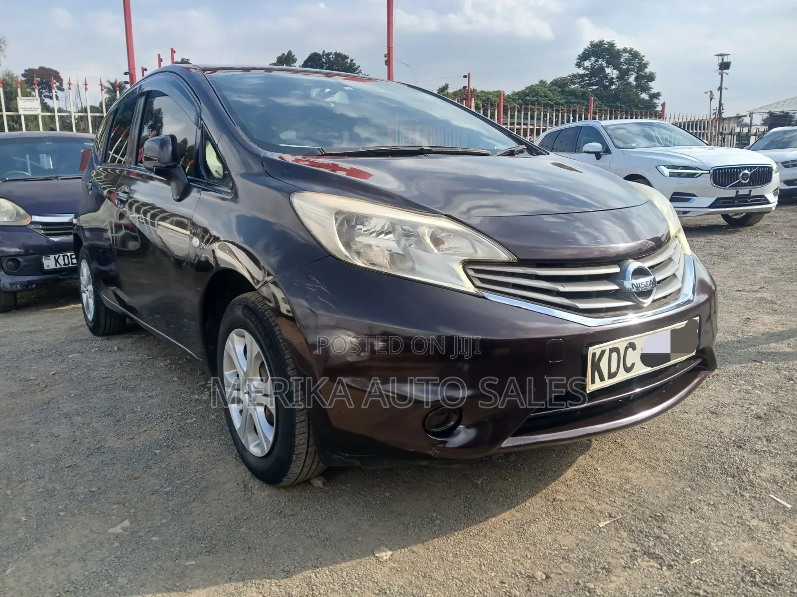 Nissan Note 2014 Maroon