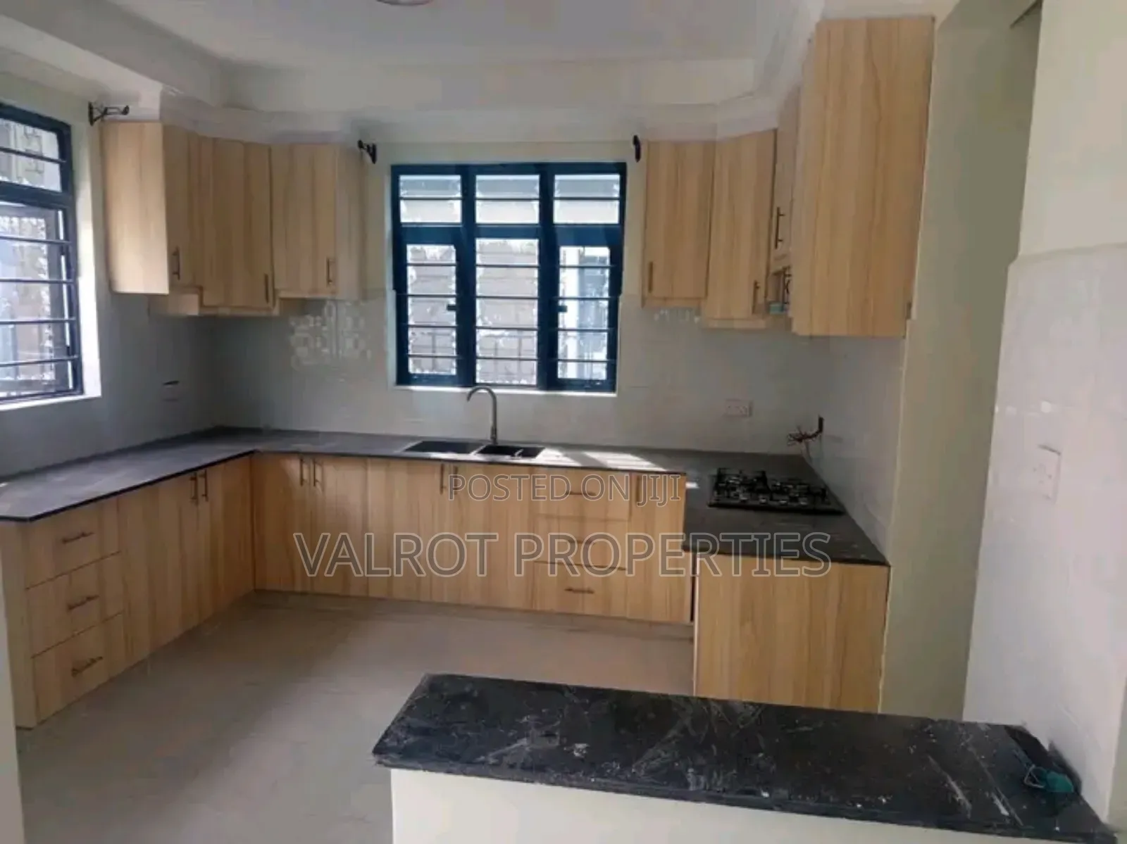 4bdrm Bungalow in Matasia for sale