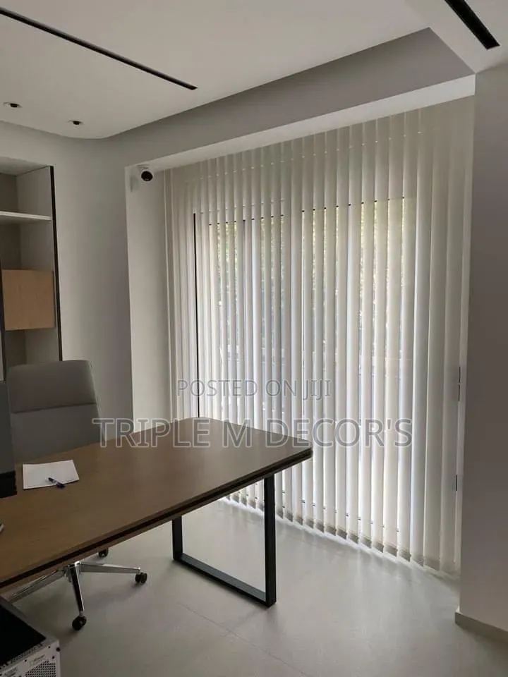 Office Quality Vertical Curtain Blinds