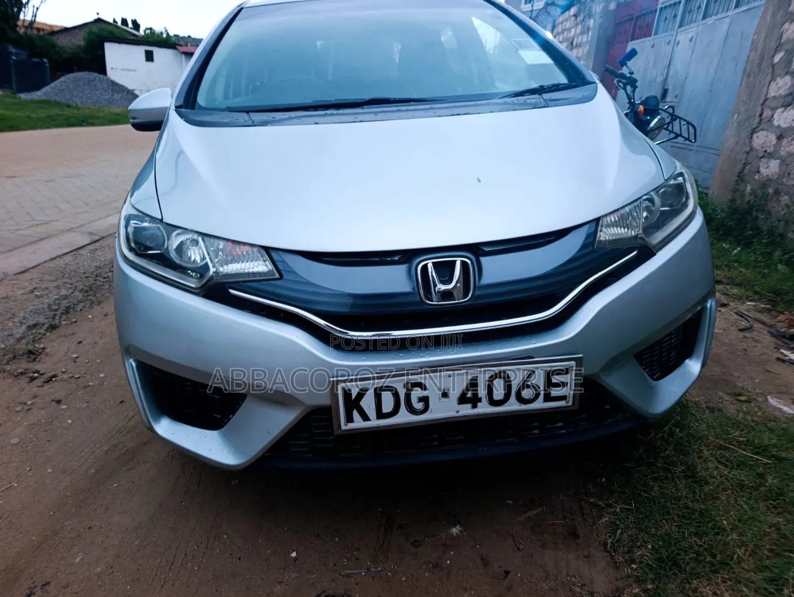 Honda Fit 2017 Silver