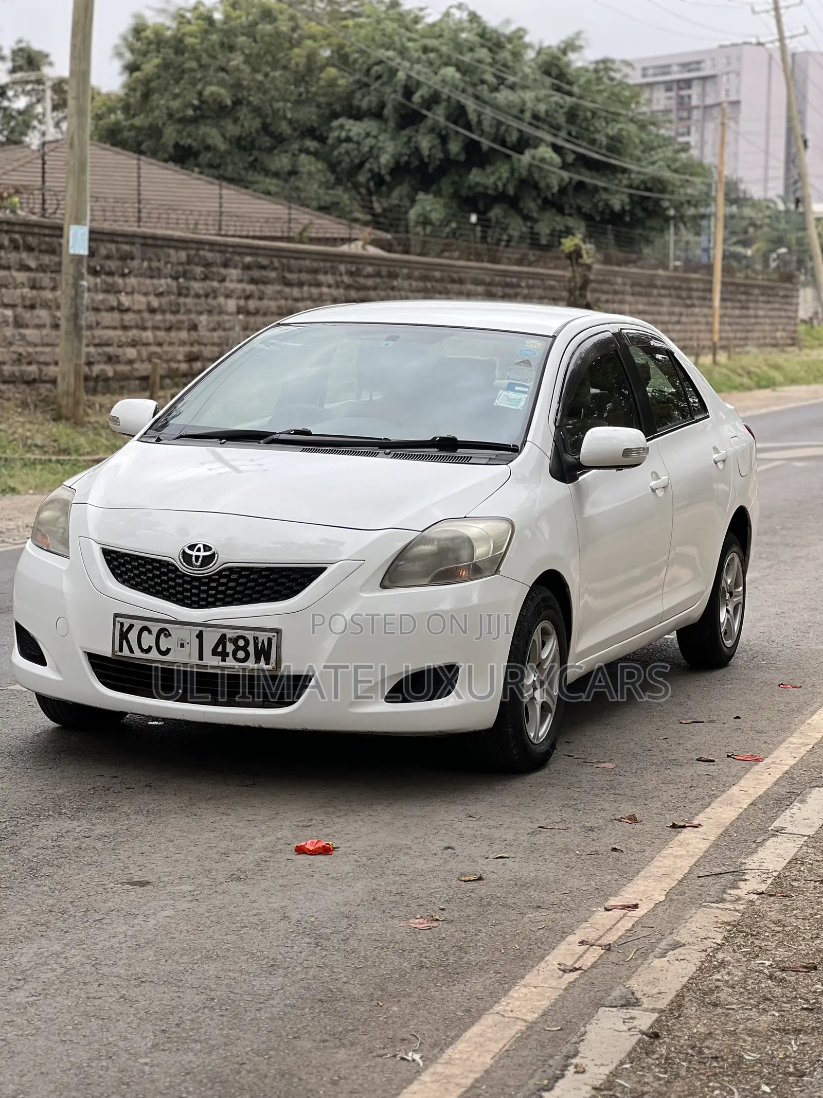 Toyota Belta 2009 White