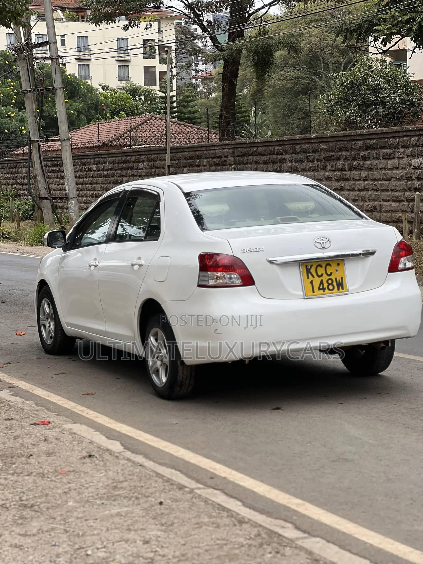 Toyota Belta 2009 White