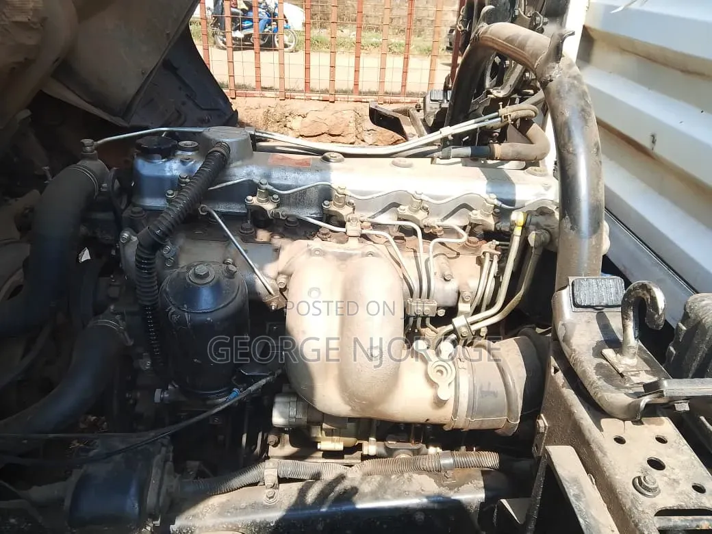 Mitsubishi Fh Truck