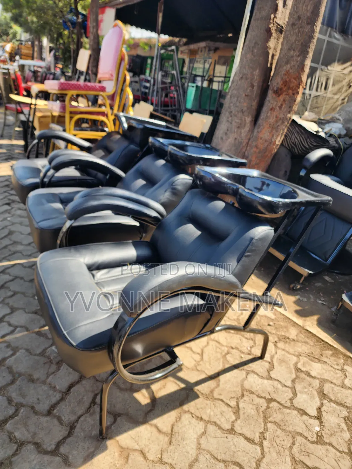 Black Salon Sink Chair