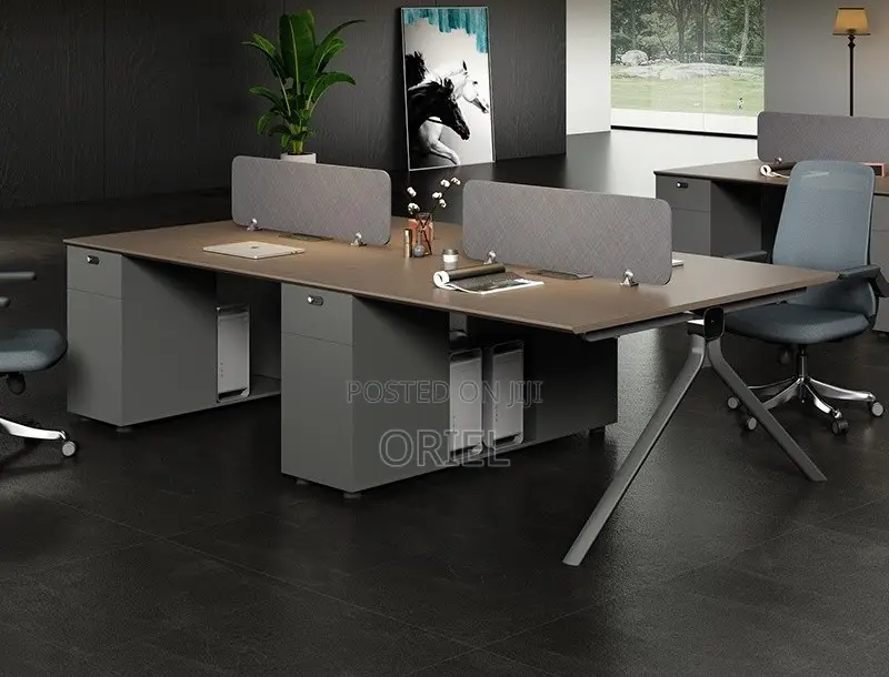 Office Workstation : Executive Staff Office Workstation