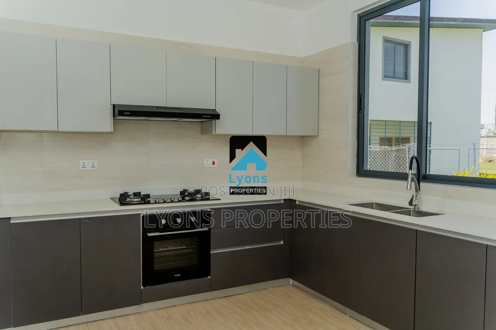 4bdrm Maisonette in Ole Kasasi for sale