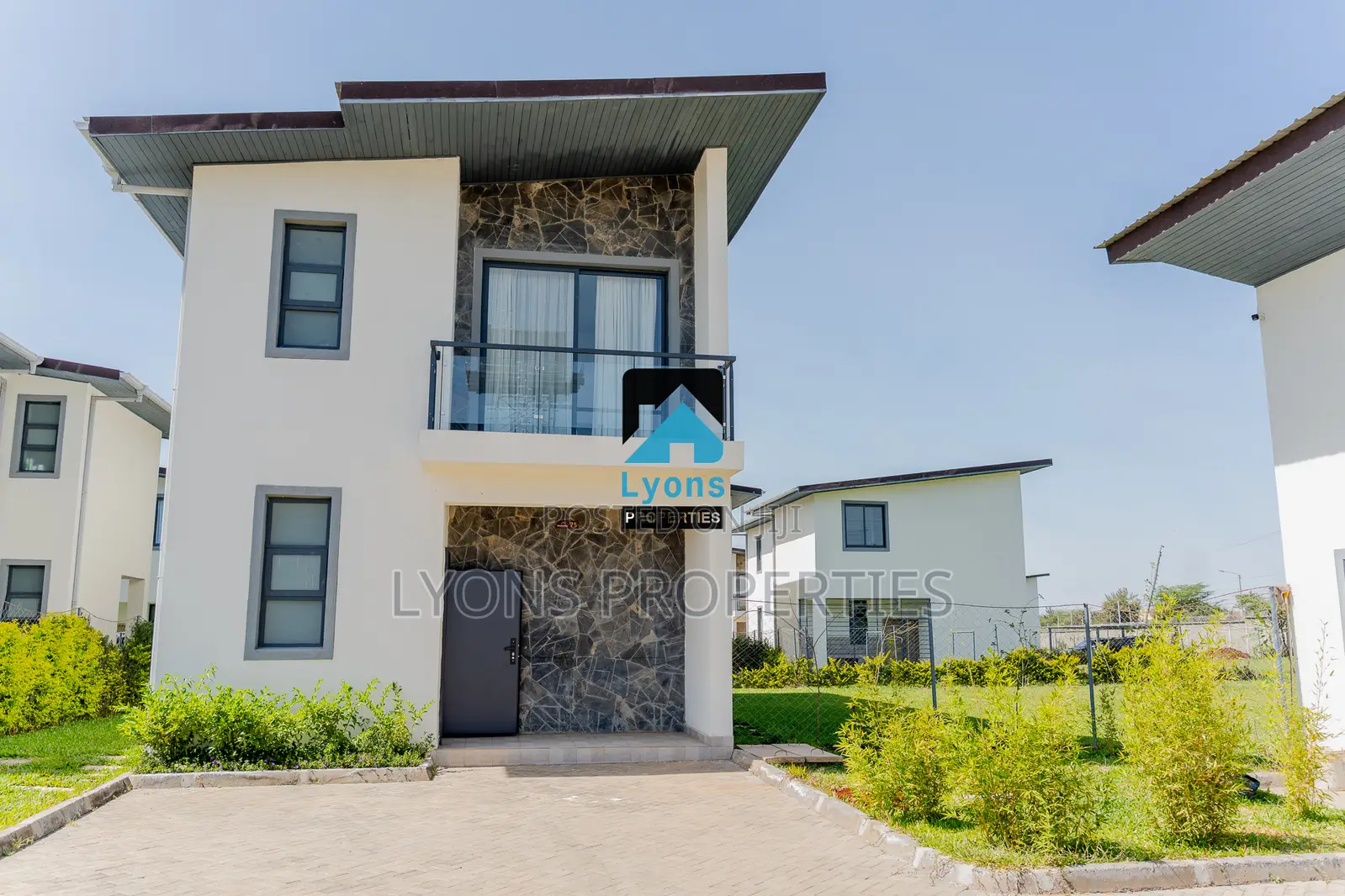 4bdrm Maisonette in Ole Kasasi for sale